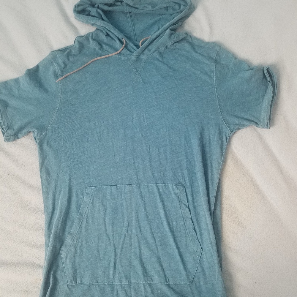 Hooded tshirt